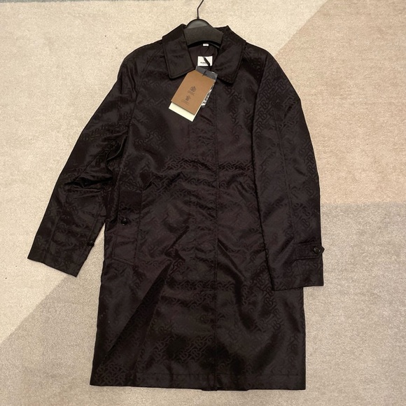 BURBERRY CAMDEN MACINTOSH JACKET -US02- New - Picture 2 of 12